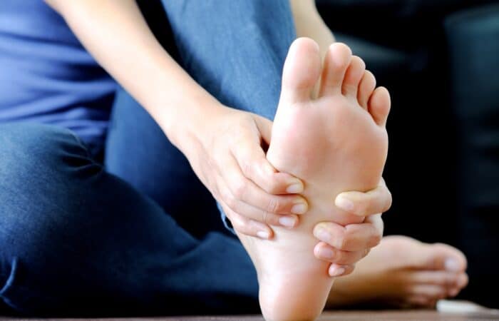 Les pathologies dues aux pieds creux ? |Dr Polle | Normandie